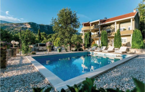Amazing Apartment In Herceg Novi